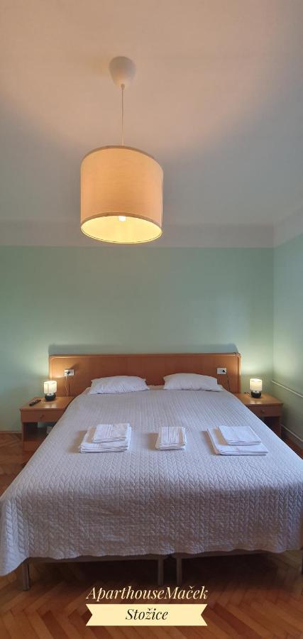 Aparthouse Macek *