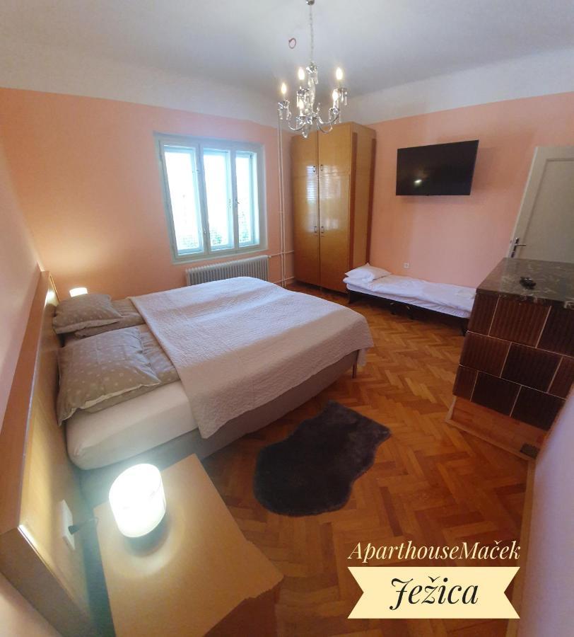 Apartment Aparthouse Macek *